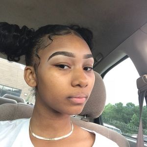 Meet your Posher, Destiny